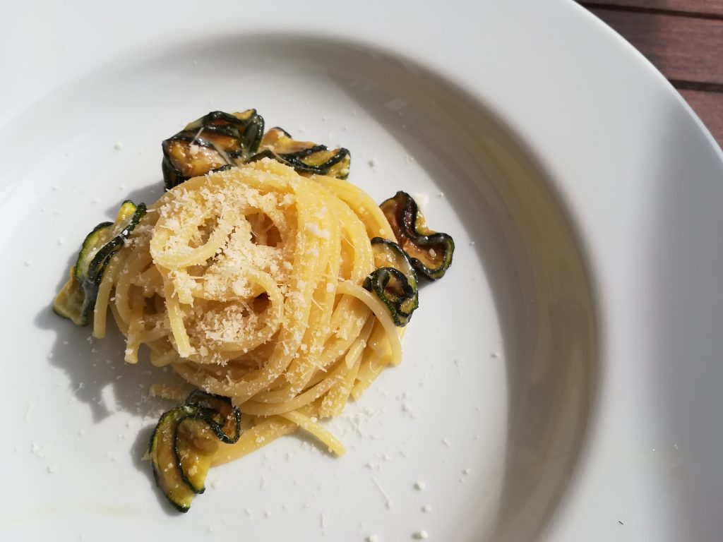 Uno dei 5 piatti imperdibili della cucina locale: spaghetti alla Nerano